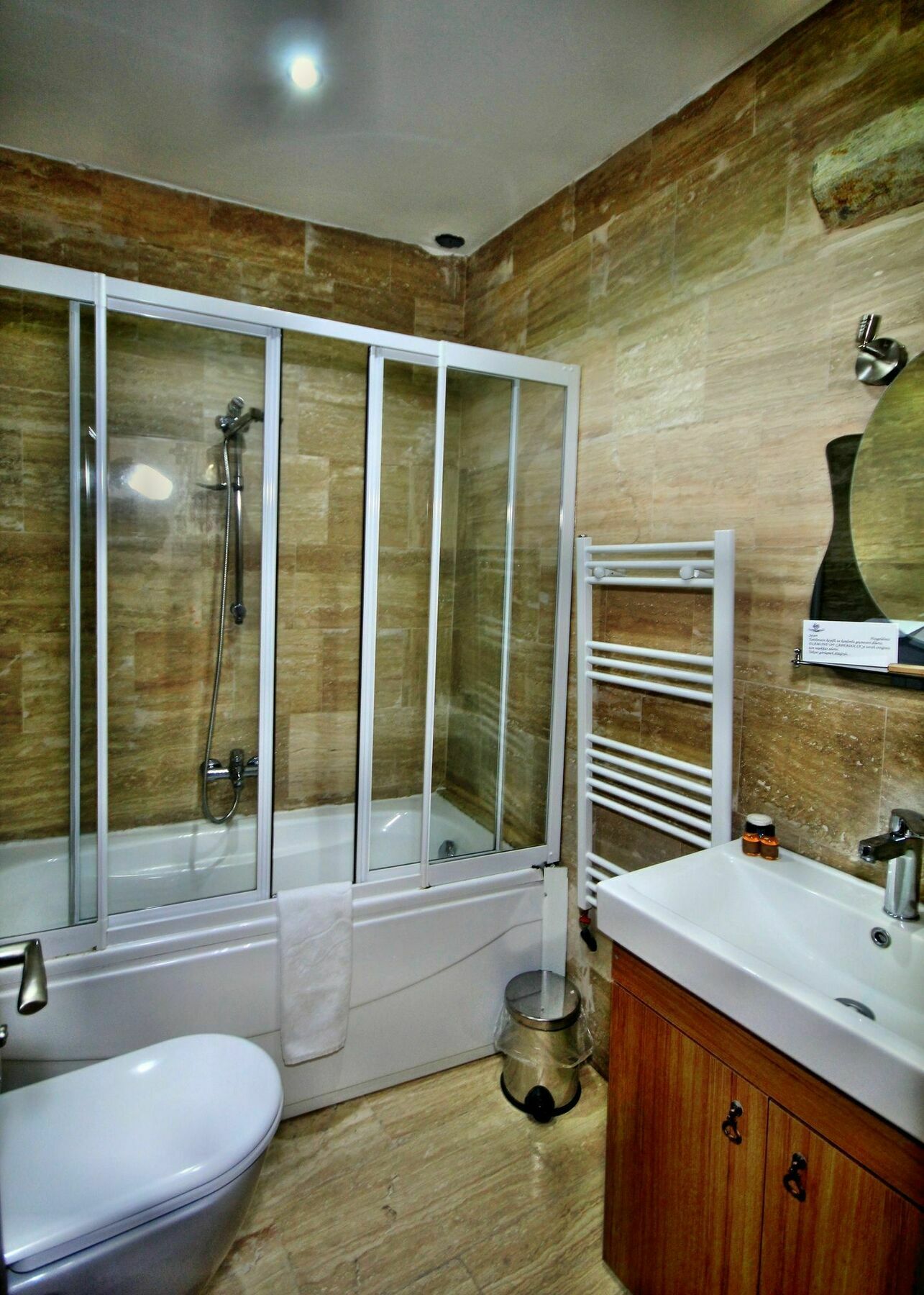 Chambre Troglodyte avec Baignoire